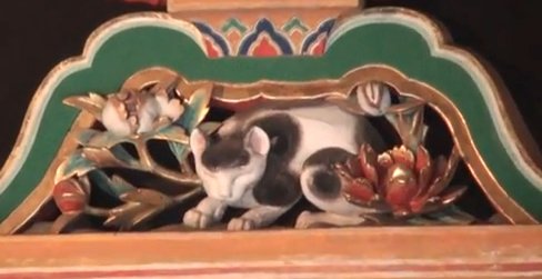 左甚五郎が作ったとされる日光東照宮の国宝「眠り猫」