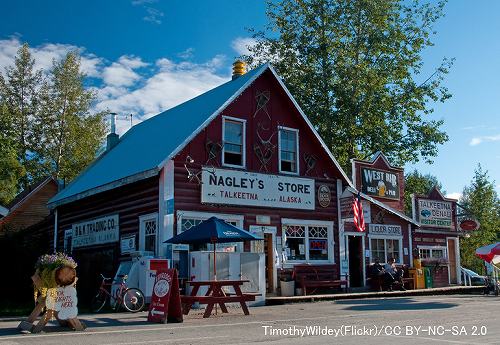 アラスカ・タルキートナにある「Nagley's Store」の外観
