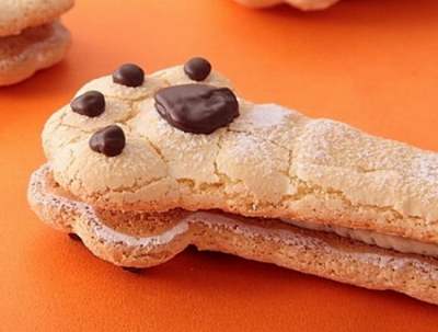 ダックワーズ生地の焼き菓子「ねこのて」